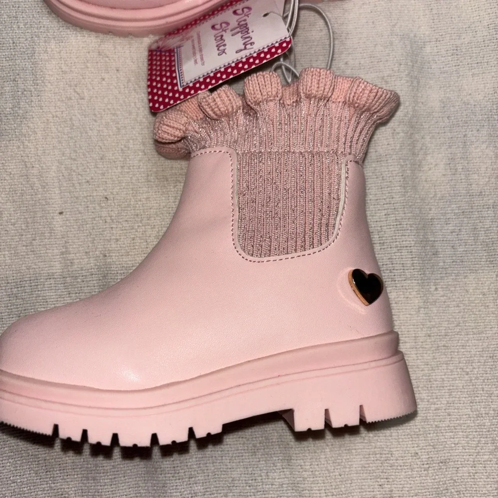 Stepping Stone Girls Pink Boots‎  Ruffle Heart 5Y NWT